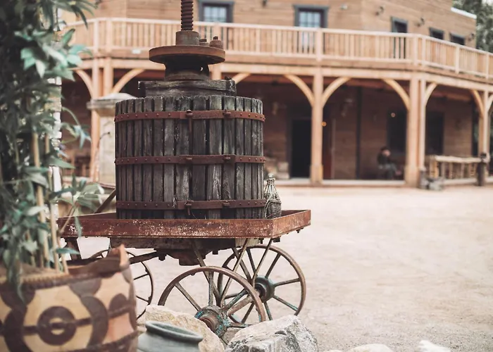 Insolite Glamping Tipi 럭셔리텐트