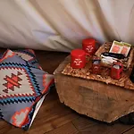 Insolite Glamping Tipi *