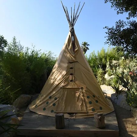 خيمة فخمة Insolite Glamping Tipi Et غريمو