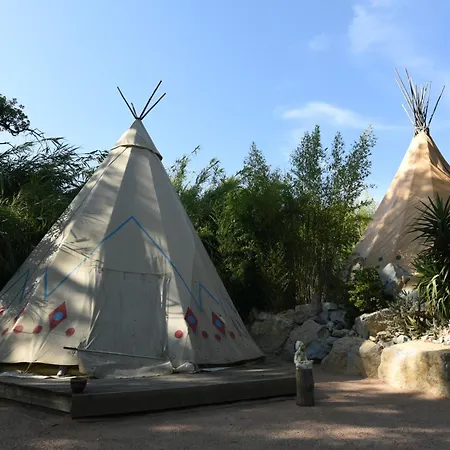 خيمة فخمة Insolite Glamping Tipi Et *