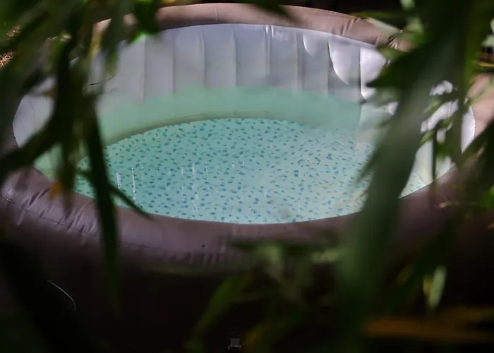 Insolite Glamping Tipi * Grimaud