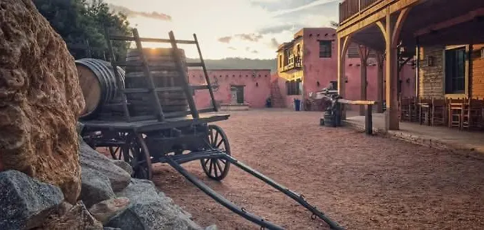 Роскошный шатер Insolite Glamping Tipi Гримо