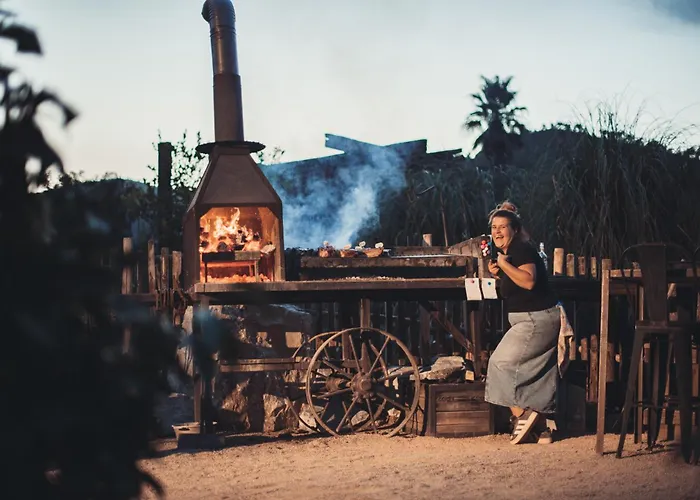 Роскошный шатер Insolite Glamping Tipi